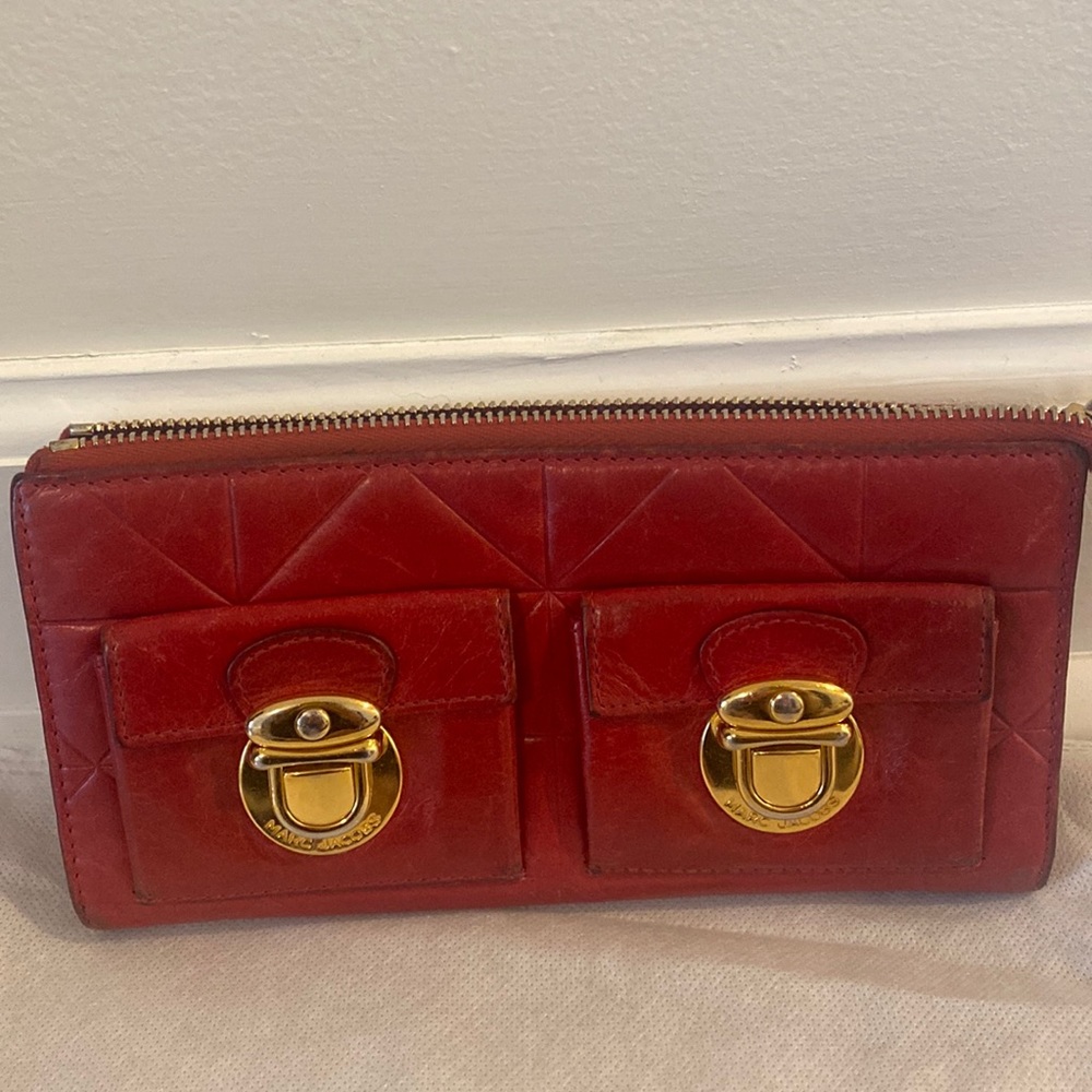 Marc Jacobs red leather wallet